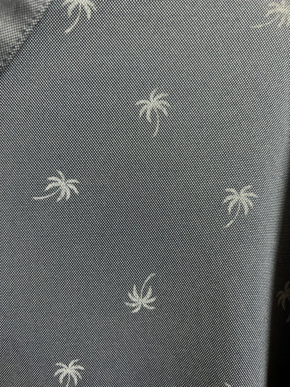 Ben Hogan Men's Gray Polo with White Palm Print - Picture 4 of 5